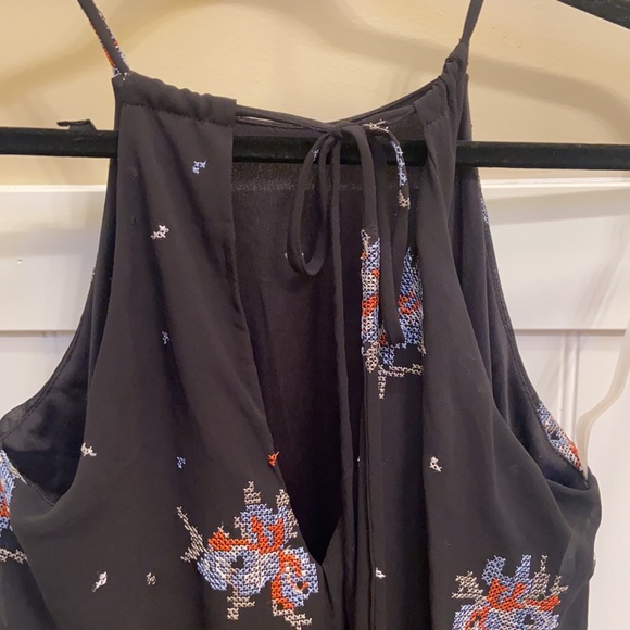 Floral Shorts Romper from Workhall - Picture 5 of 5